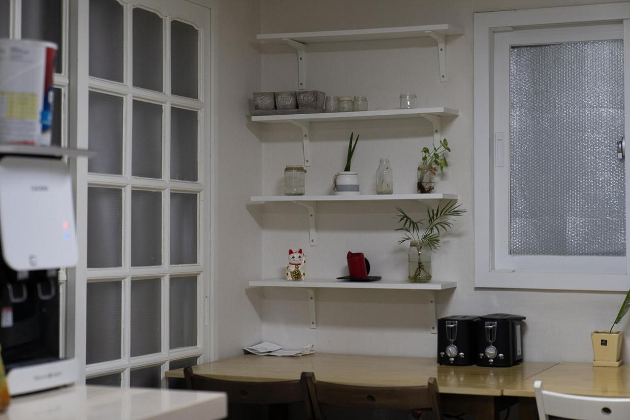 Jinho'S Guest House Сеул Экстерьер фото